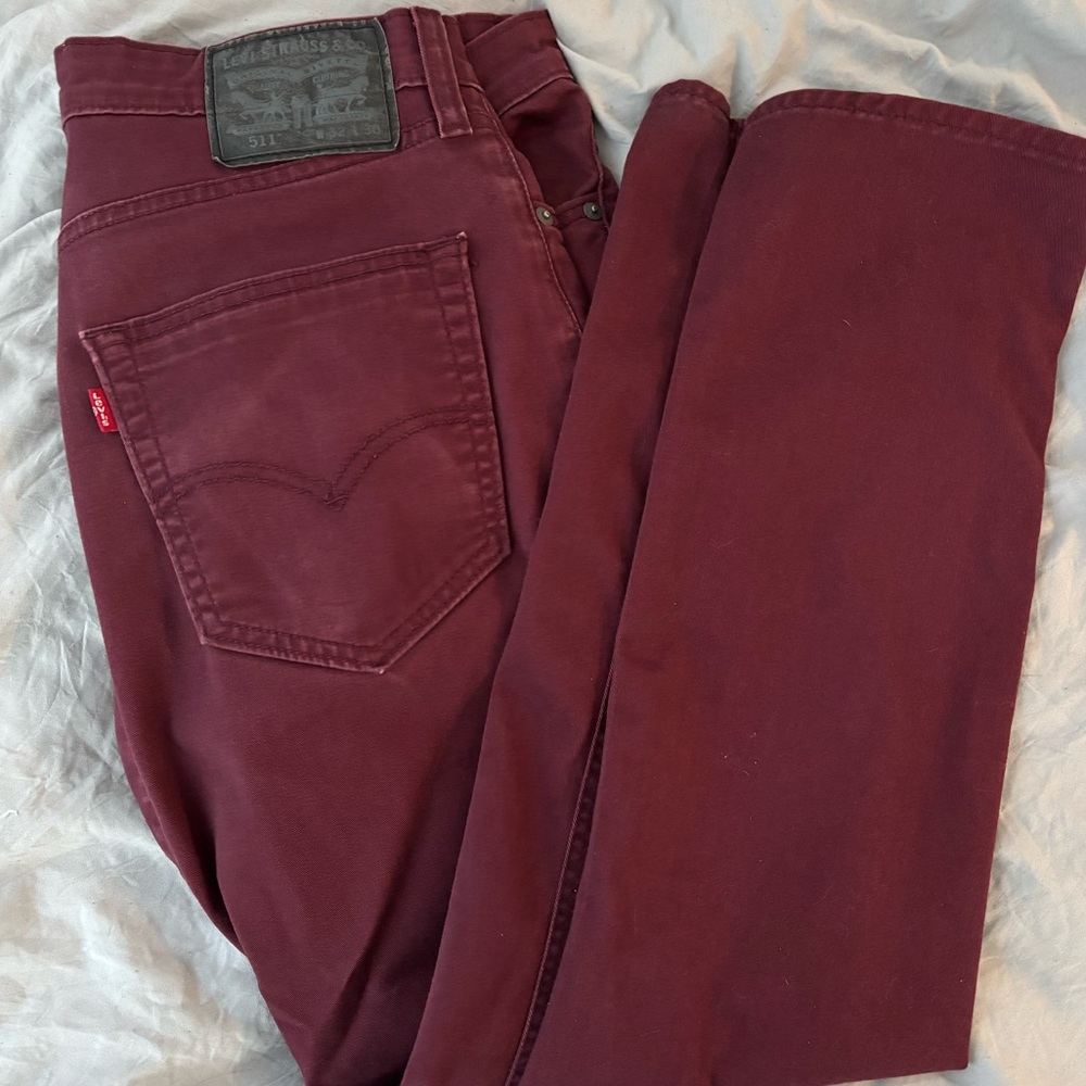 Levi's Burgundy Jeans